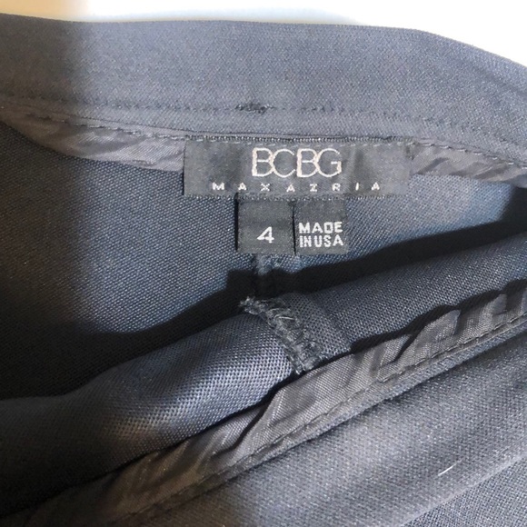 BCBG Charcoal Gray Skirt with front slit Size 4 - Picture 5 of 7